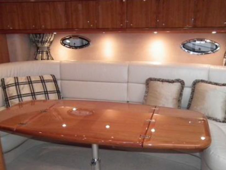 Sunseeker Camargue 50 - indoor saloon Sunseeker Camargue 50 - indoor saloon