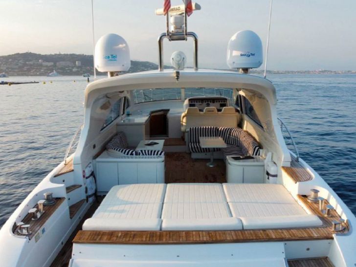 Rizzardi 73 - aft sunbathing area and upper saloon Rizzardi 73 - aft sunbathing area and upper saloon