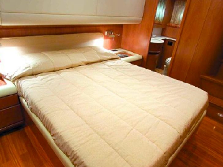 Rizzardi 73 - double cabin 2 Rizzardi 73 - double cabin 2