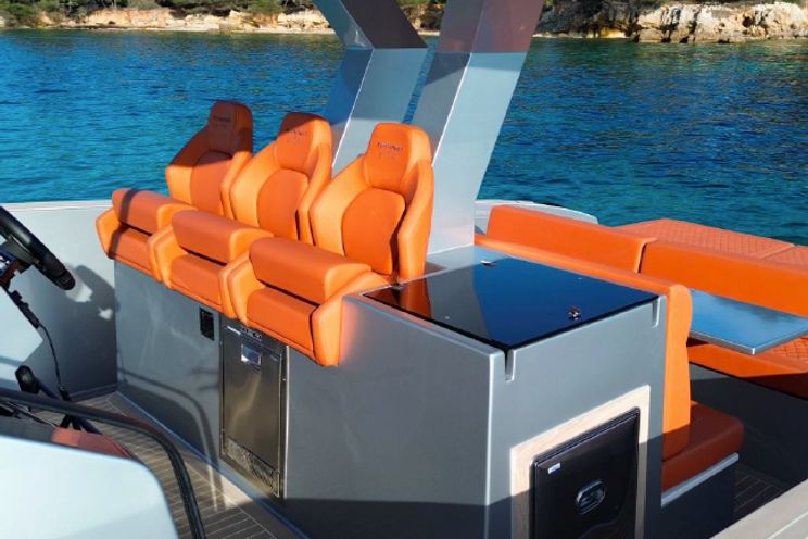 Charter Yacht KALYPSO II - Tesoro 40 - French Riviera Day Charter Yacht