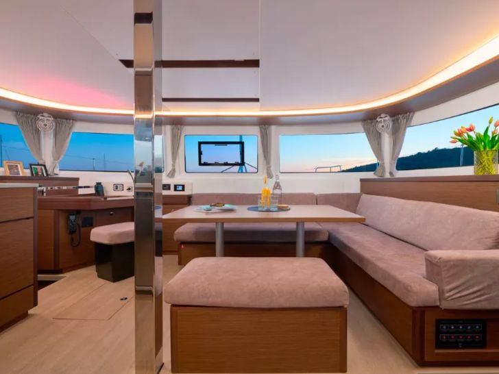 VOYAGE - Lagoon 46 - Sun set sailing VOYAGE - Lagoon 46 - Sun set sailing