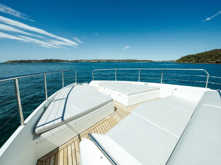 IMPLUSE Numarine 62 Flybridge - foredeck IMPLUSE Numarine 62 Flybridge - foredeck