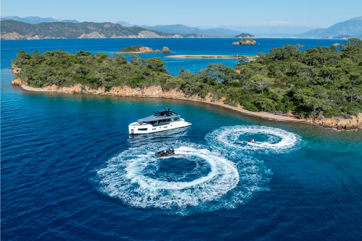 Charter Yacht FERRO 77 - Delta Marine 25m - 4 Cabins - Bodrum - Marmaris - Gocek - Istanbul - Turkey