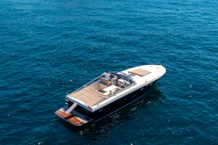 Charter Yacht Itama 40 - Cap Ferrat - Cannes - St Tropez - Nice - Monaco - The French Riviera Day Charter Yacht