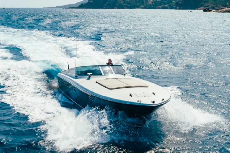 Charter Yacht Itama 40 - Cap Ferrat - Cannes - St Tropez - Nice - Monaco - The French Riviera Day Charter Yacht