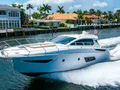 Azimut Atlantis 50 - cruising at top speed Azimut Atlantis 50 - cruising at top speed