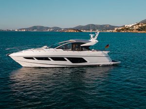 Sunseeker Predator 57 - Vauban - Antibes - Cannes - St Tropez - Monaco - The French Riviera Day Charter Yacht Sunseeker Predator 57 - Vauban - Antibes - Cannes - St Tropez - Monaco - The French Riviera Day Charter Yacht