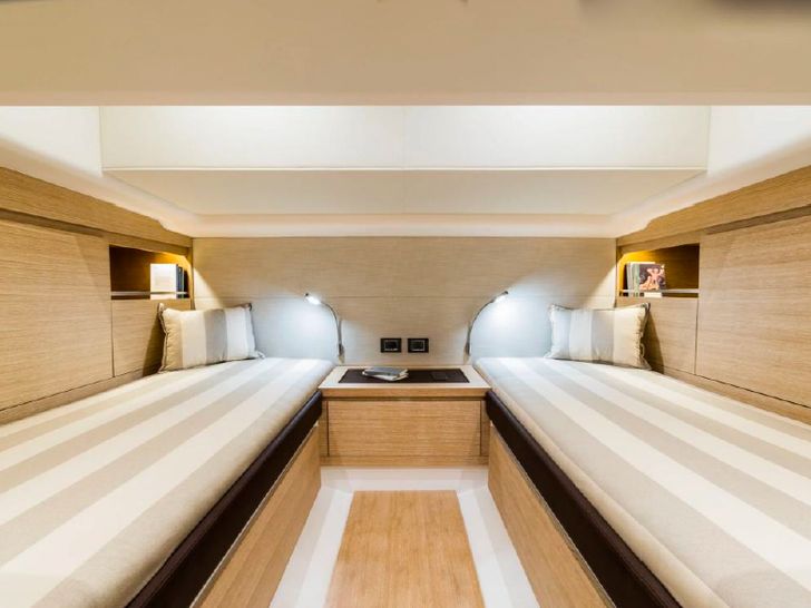 Pardo 43 - twin cabin Pardo 43 - twin cabin