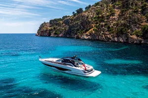 GENESIS - Sunseeker Superhawk 55 - 2 Cabins - St Tropez - Cannes - Monaco - The French Riviera Day Charter Yacht GENESIS - Sunseeker Superhawk 55 - 2 Cabins - St Tropez - Cannes - Monaco - The French Riviera Day Charter Yacht
