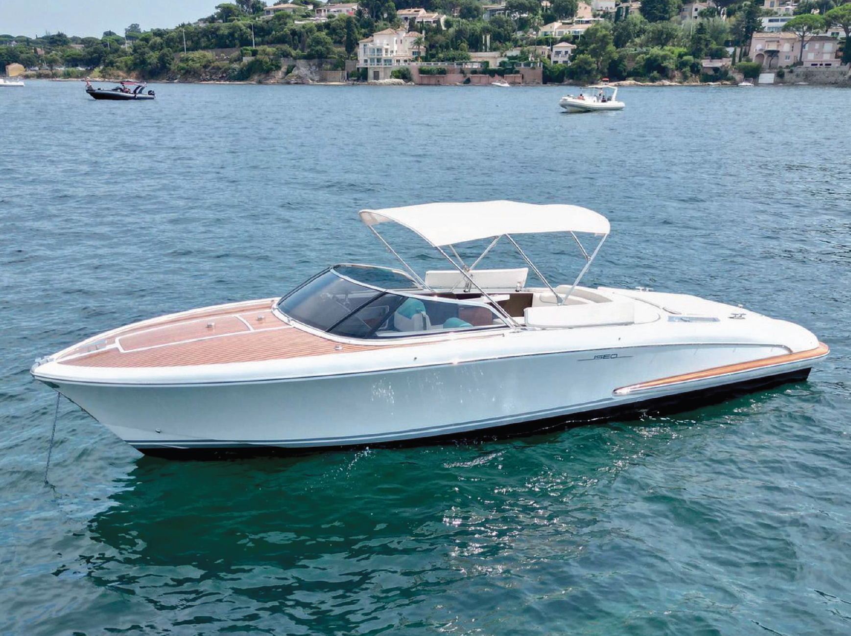 LULU Riva Iseo - anchored,with the bimini set up