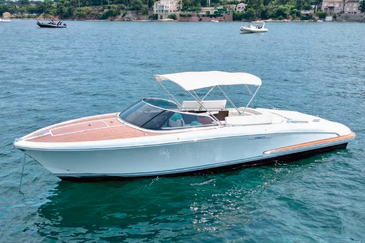 Charter Yacht LULU - Riva Iseo - St Tropez - Cannes - Monaco - The French Riviera Day Charter Yacht