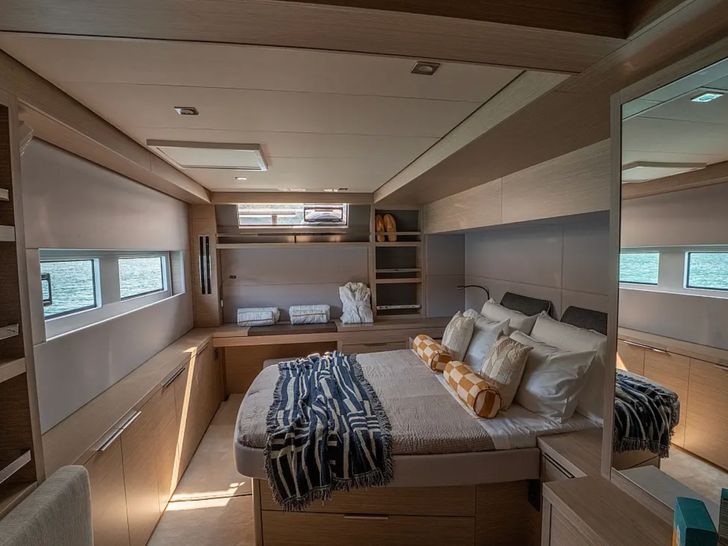 VEGA - Lagoon 55 master cabin VEGA - Lagoon 55 master cabin
