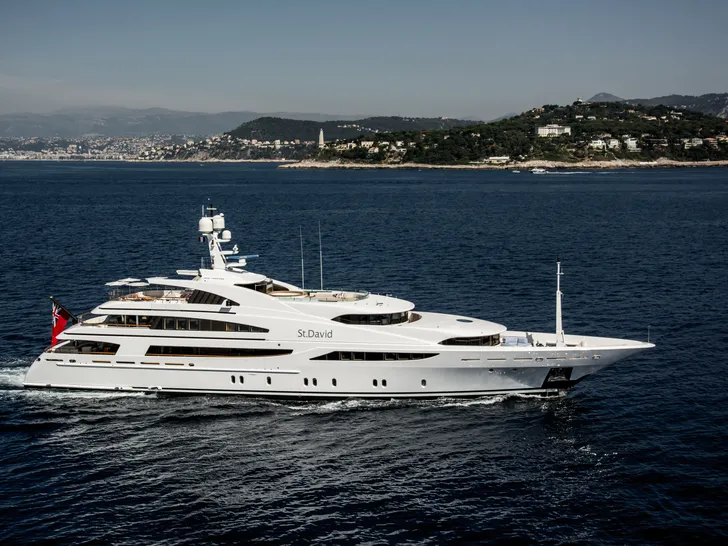 St David Benetti 60 Starboard Exterior Profile St David Benetti 60 Starboard Exterior Profile