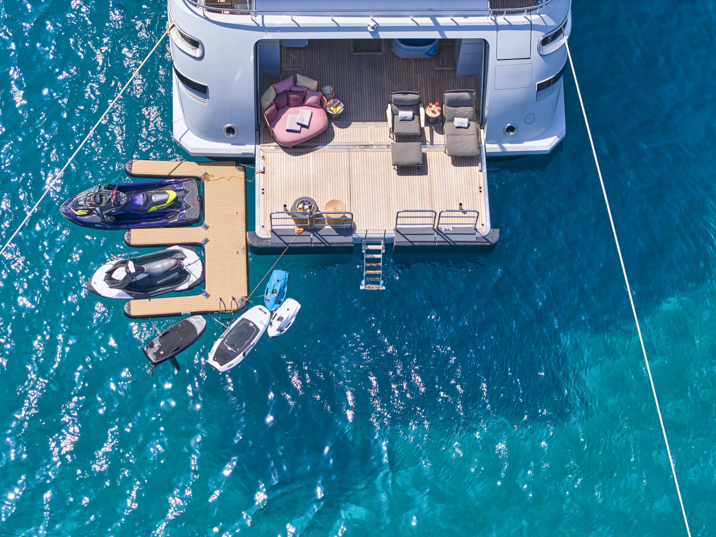 PERSEFONI 1 Mariotti 53 Swim Platform