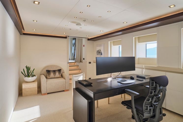 Charter Yacht PERSEFONI 1 - Mariotti 53m - 6 Cabins - Athens - Mykonos - Zakynthos