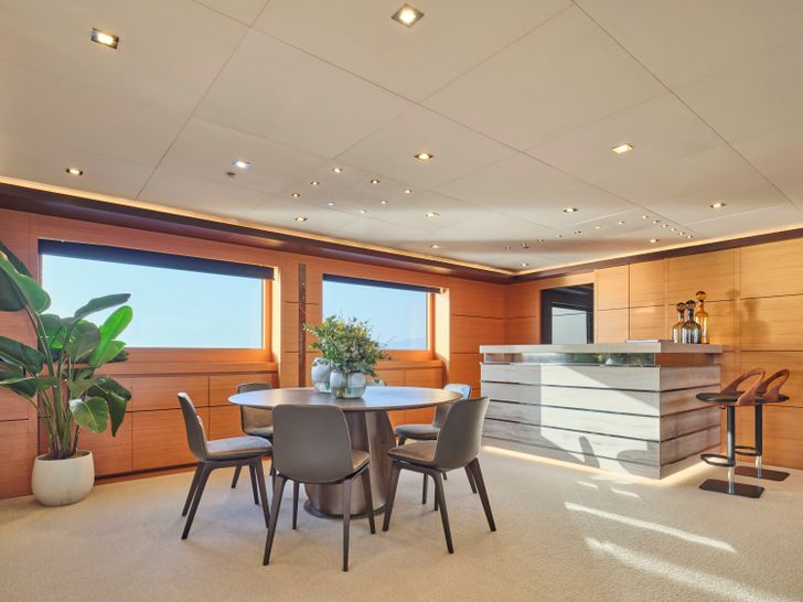 PERSEFONI 1 Mariotti 53 Upper Deck Salon PERSEFONI 1 Mariotti 53 Upper Deck Salon