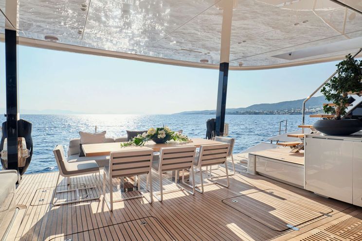 Charter Yacht ABOVE&BEYOND - Sunreef 80 - 4 Cabins - Athens - Mykonos - Paros - Cyclades - Greece