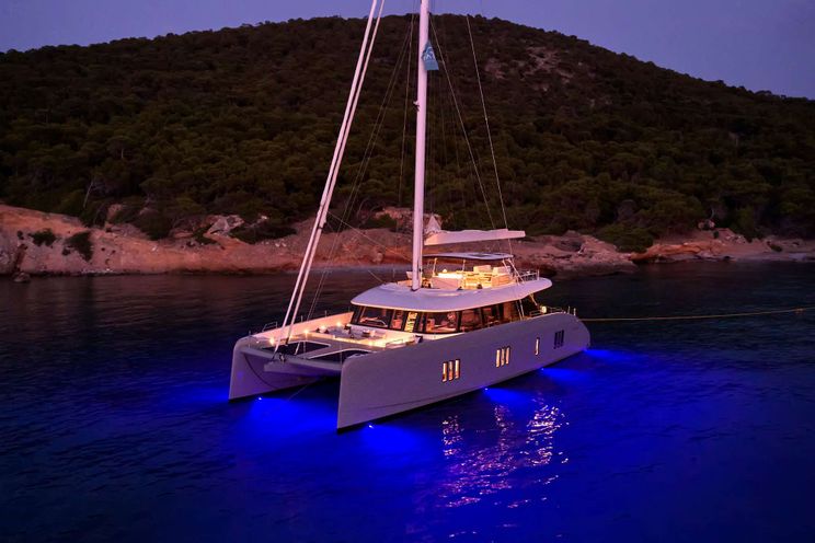 Charter Yacht ABOVE&BEYOND - Sunreef 80 - 4 Cabins - Athens - Mykonos - Paros - Cyclades - Greece