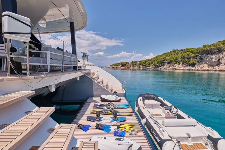 Charter Yacht ABOVE&BEYOND - Sunreef 80 - 4 Cabins - Athens - Mykonos - Paros