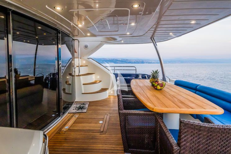 Charter Yacht THE BEST WAY - Sunseeker 86 - 4 Cabins - Split - Dubrovnik - Hvar - Tivat - Croatia