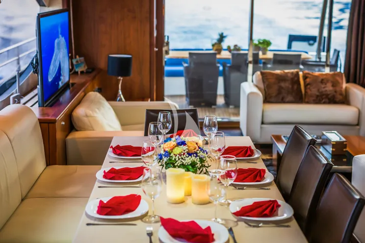 Charter Yacht THE BEST WAY - Sunseeker 86 - 4 Cabins - Split - Dubrovnik - Hvar - Tivat - Croatia