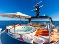 TAHI Heesen 40m - sundeck jacuzzi TAHI Heesen 40m - sundeck jacuzzi
