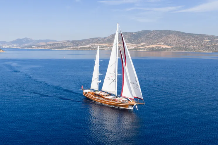 Charter Yacht TAKE IT EASIER - Umut Yillikci 38m - 6 Cabins - Bodrum - Marmaris - Gocek - Turkey