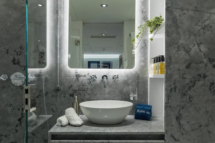 Charter Yacht TALIA - Heesen 4000 - 6 Cabins - Athens - Mykonos - Paros - Cyclades - Greece