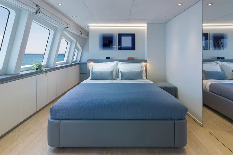 Charter Yacht TALIA - Heesen 4000 - 6 Cabins - Athens - Mykonos - Paros - Cyclades - Greece