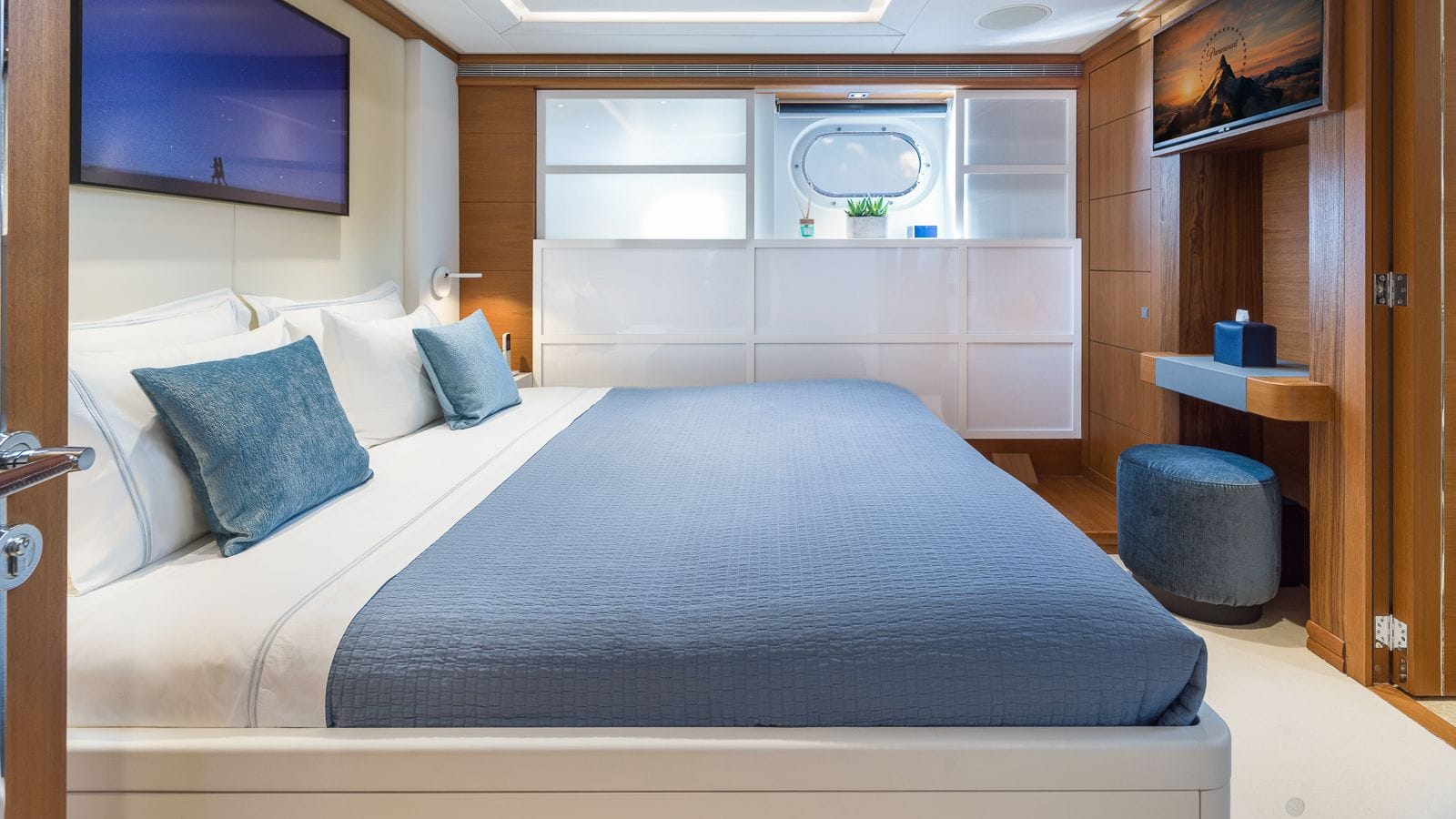 Charter Yacht TALIA - Heesen 4000 - 6 Cabins - Athens - Mykonos - Paros - Cyclades - Greece