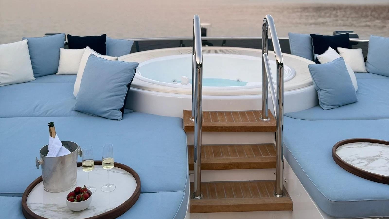 Charter Yacht TALIA - Heesen 4000 - 6 Cabins - Athens - Mykonos - Paros - Cyclades - Greece