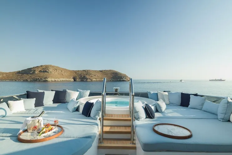 Charter Yacht TALIA - Heesen 4000 - 6 Cabins - Athens - Mykonos - Paros - Cyclades - Greece