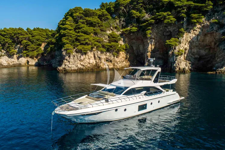 Charter Yacht TAMARA II - Azimut 66 - 4 Cabins - Split - Dubrovnik - Hvar - Croatia