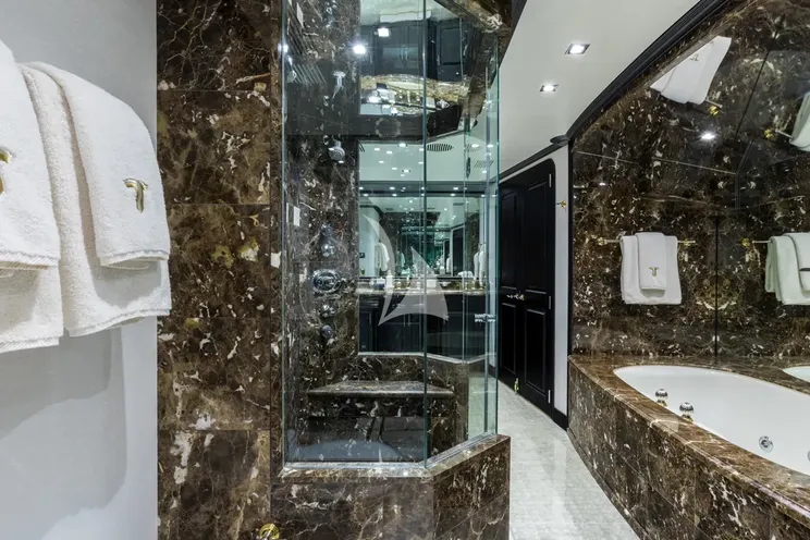 Charter Yacht TANZANITE - Westship 145 - 5 Cabins - Nassau - Exumas - Bahamas