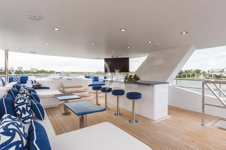 Charter Yacht TANZANITE - Westship 145 - 5 Cabins - Nassau - Exumas - Bahamas