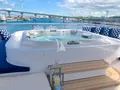 TANZANITE Westship 145 - sundeck jacuzzi TANZANITE Westship 145 - sundeck jacuzzi