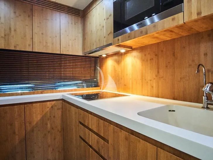 TAYYARAH AB 78 - galley TAYYARAH AB 78 - galley