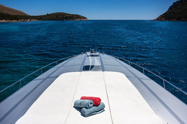 Charter Yacht TAYYARAH - AB 78 - 3 Cabins - Cannes - St Tropez - Nice - Antibes - Monaco - The French Riviera Day Charter Yacht