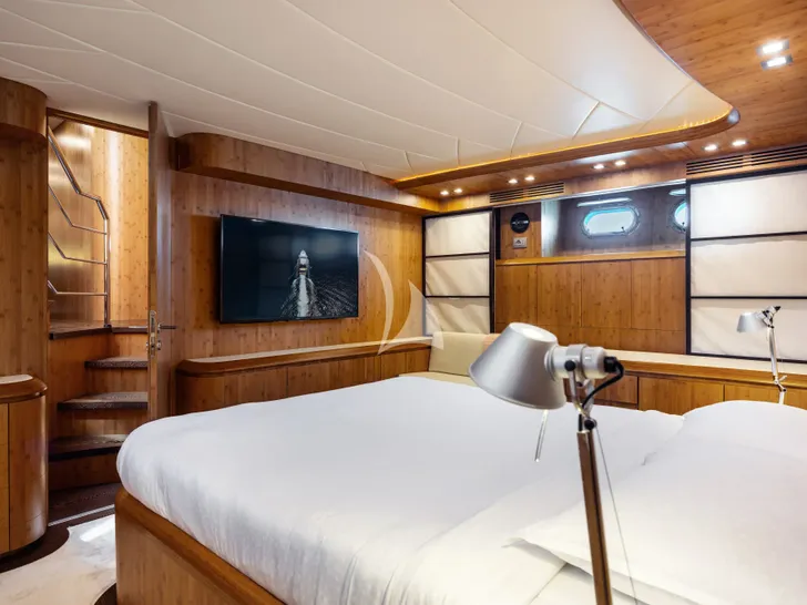 TAYYARAH AB 78 - master cabin TAYYARAH AB 78 - master cabin