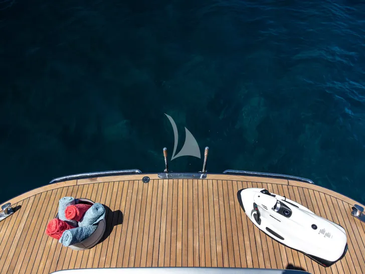 TAYYARAH AB 78 - swim platform TAYYARAH AB 78 - swim platform