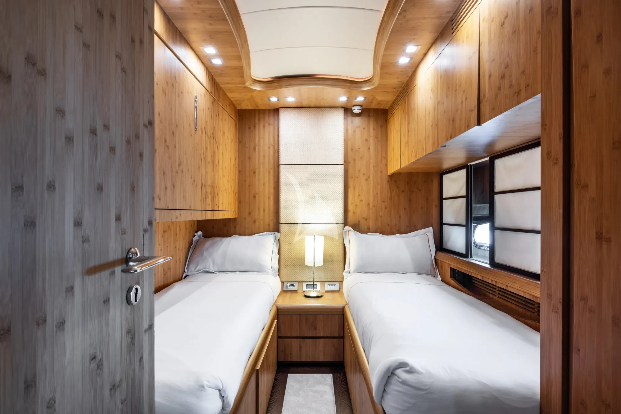 Charter Yacht TAYYARAH - AB 78 - 3 Cabins - Cannes - St Tropez - Nice - Antibes - Monaco - The French Riviera Day Charter Yacht