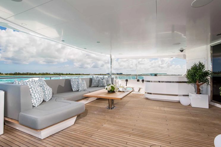 Charter Yacht TC - Sunseeker 131 - 5 Cabins - Nassau - Staniel Cay - Bahamas