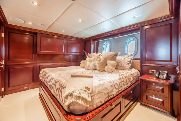 Charter Yacht TCB - Trinity 164 - 5 Cabins - Nassau - Exumas - Bahamas