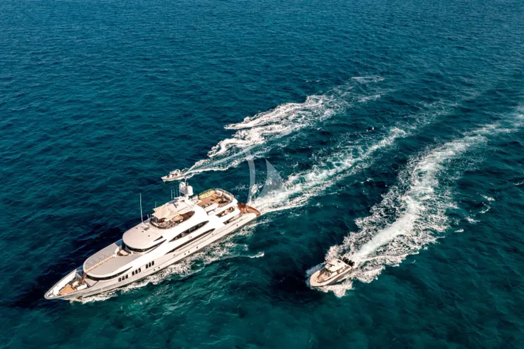 Charter Yacht TCB - Trinity 164 - 5 Cabins - Nassau - Exumas - Bahamas