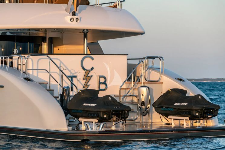 Charter Yacht TCB - Trinity 164 - 5 Cabins - Nassau - Exumas - Bahamas