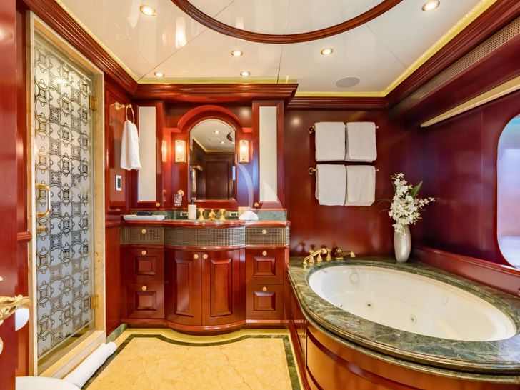 TCB Trinity 164 - master cabin bathroom HERS TCB Trinity 164 - master cabin bathroom HERS