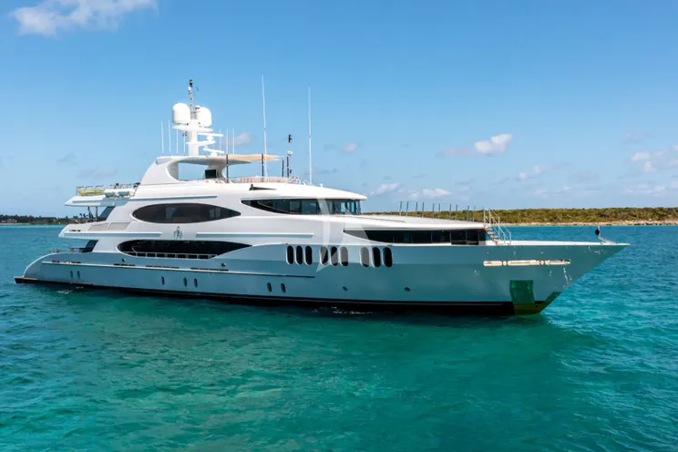 Charter Yacht TCB - Trinity 164 - 5 Cabins - Nassau - Exumas - Bahamas