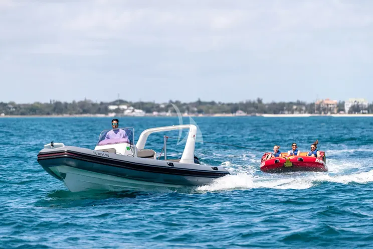 Charter Yacht TCB - Trinity 164 - 5 Cabins - Nassau - Exumas - Bahamas
