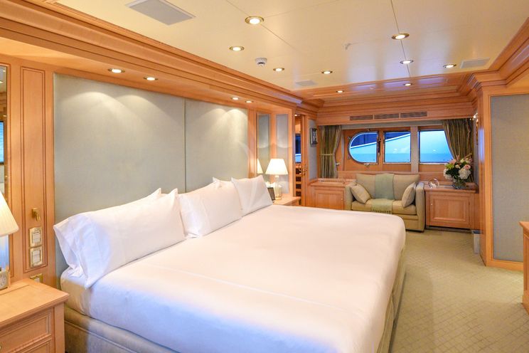 Charter Yacht TE MANU - Codecasa 49 - 6 Cabins - St Thomas - Tortola - St Martin - Nassau - Nice - Genoa - Monaco - Cannes - St Tropez