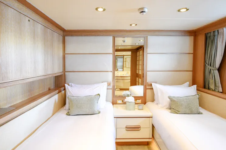 Charter Yacht TE MANU - Codecasa 49 - 6 Cabins - St Thomas - Tortola - St Martin - Nassau - Nice - Genoa - Monaco - Cannes - St Tropez